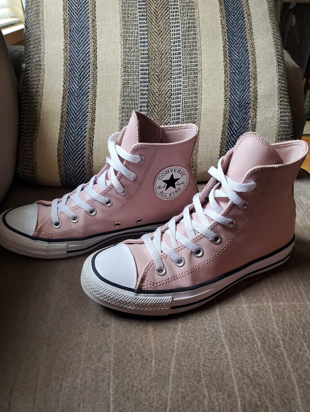 Converse Chuck AllStar HighTops Donut Frosting Pink Leather Rare Sample Release